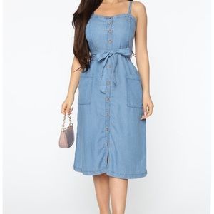 FASHION NOVA DENIM MIDI DRESS